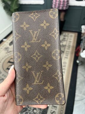 LV Wallet Monogram